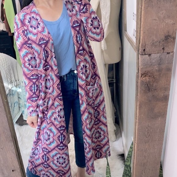 Lularoe print long duster cardigan with pockets size large - Picture 1 of 7